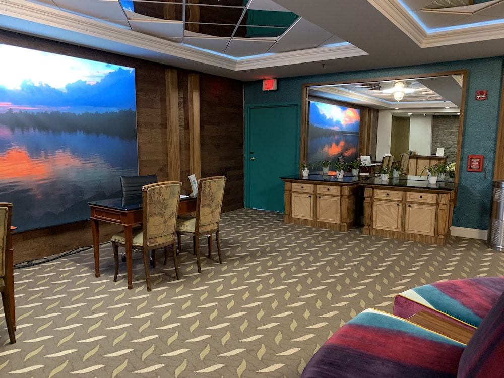 Split Rock Resort 66/79