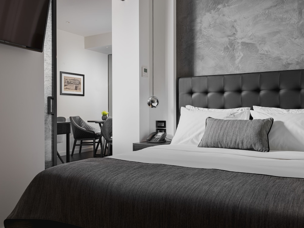 No 15 Ermou Hotel 7/50