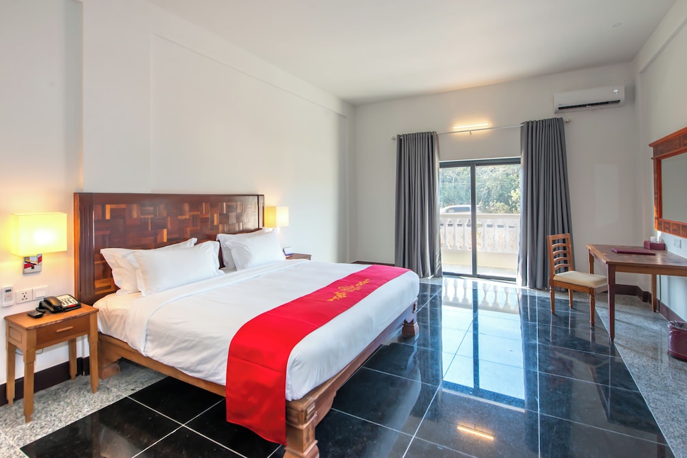 Champei, King Bed، Thansur Sokha Hotel 3/7