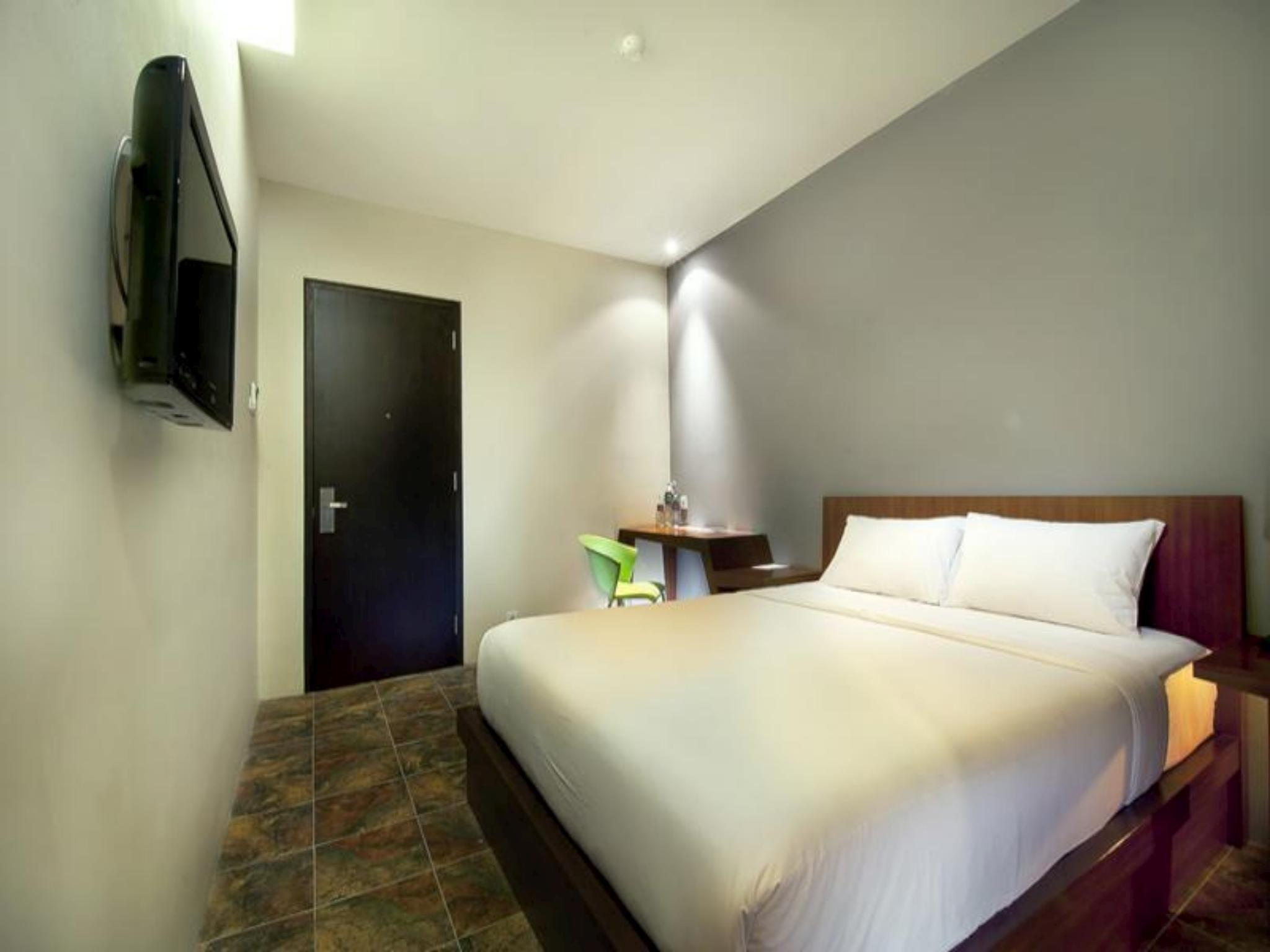 PLAN B HOTEL 15/35