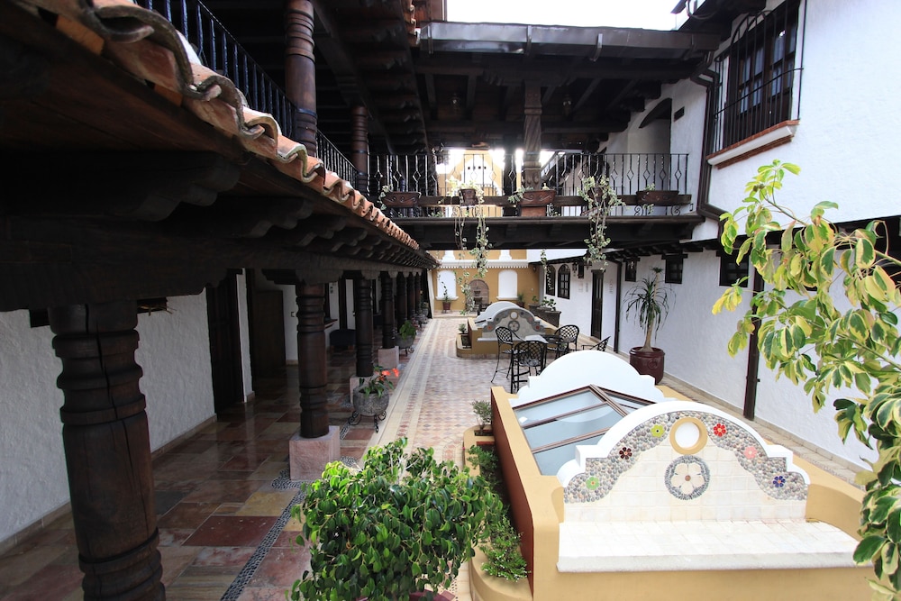 Plaza San Cristobal Inn 37/50
