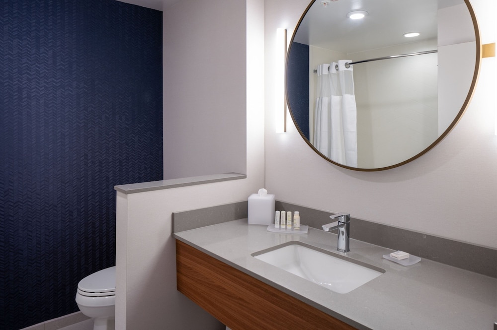 جناح بسرير كينج مع أريكة لذوي الإعاقة، Fairfield Inn & Suites by Marriott Somerset 4/5