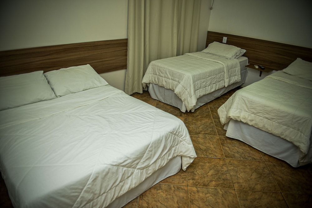 Hotel D Napoles 18/50