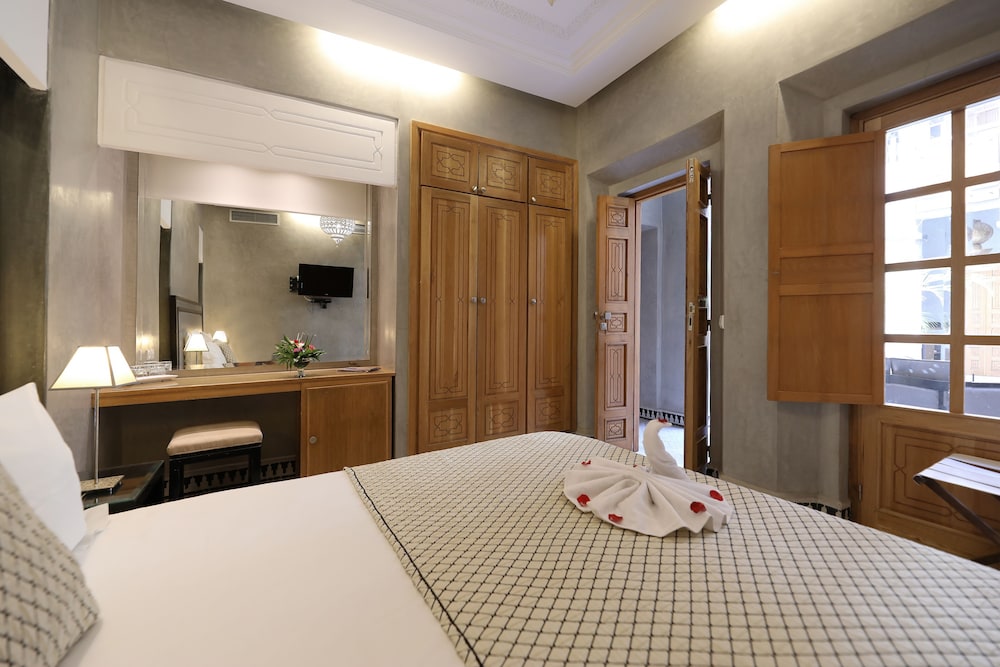 Riad L Etoile D Orient 25/75