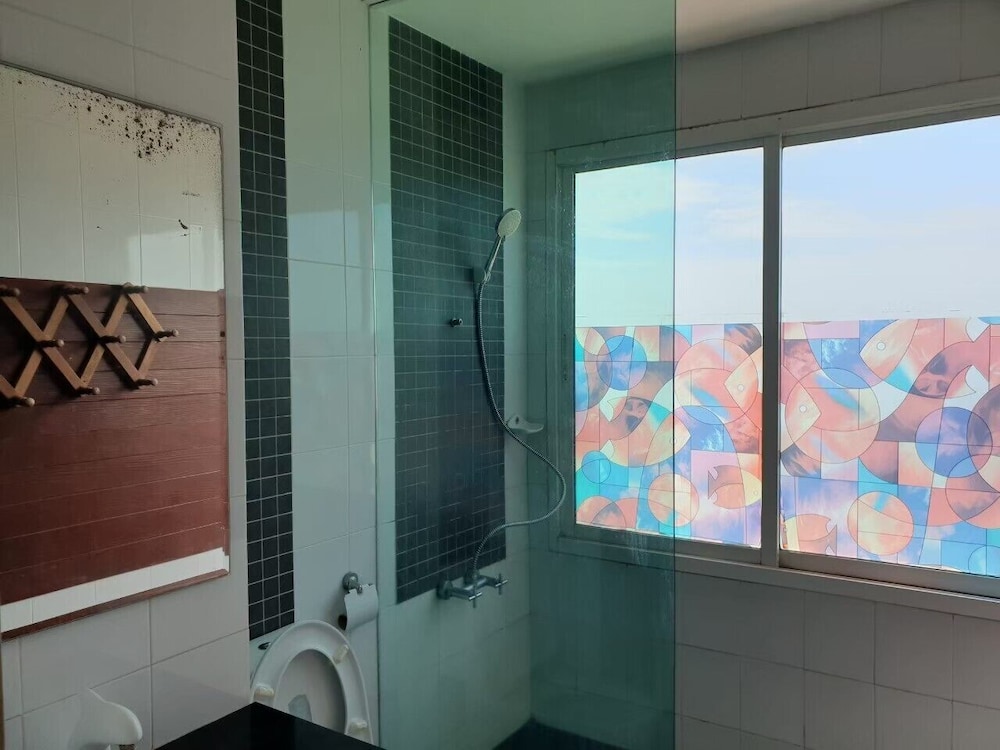 Banchaitalay Room 50/50