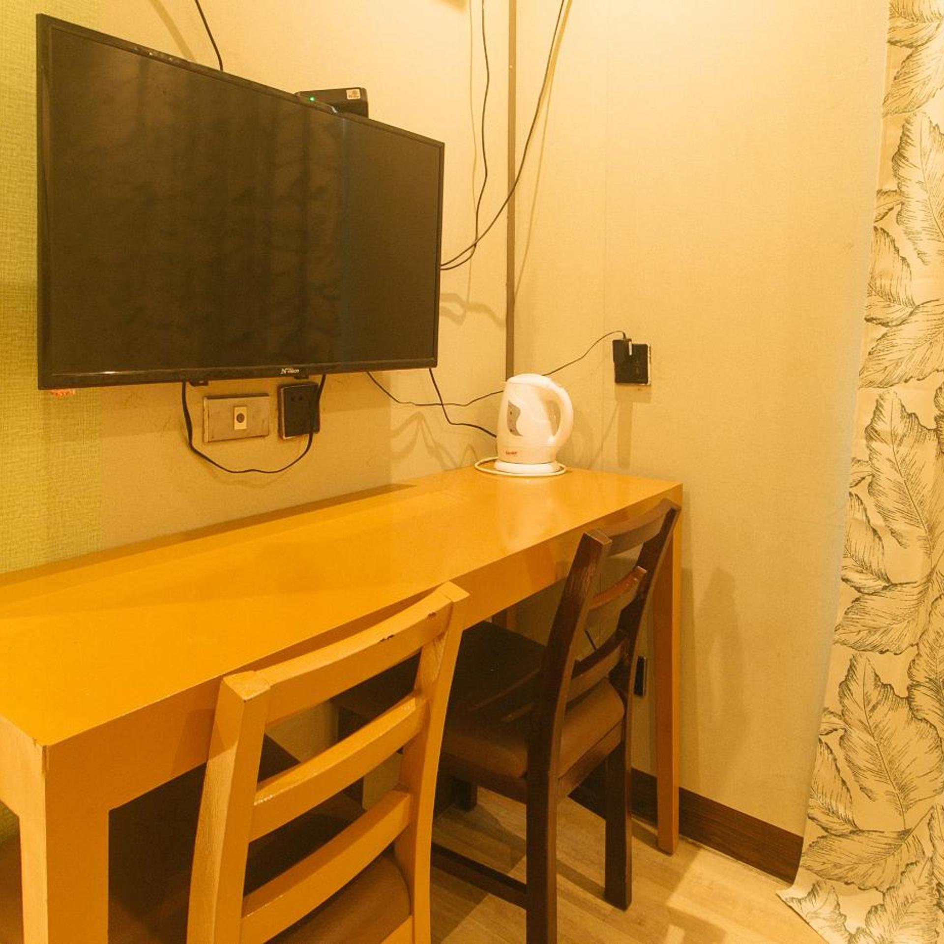 Reddoorz Plus As Fortuna Cebu 52/65