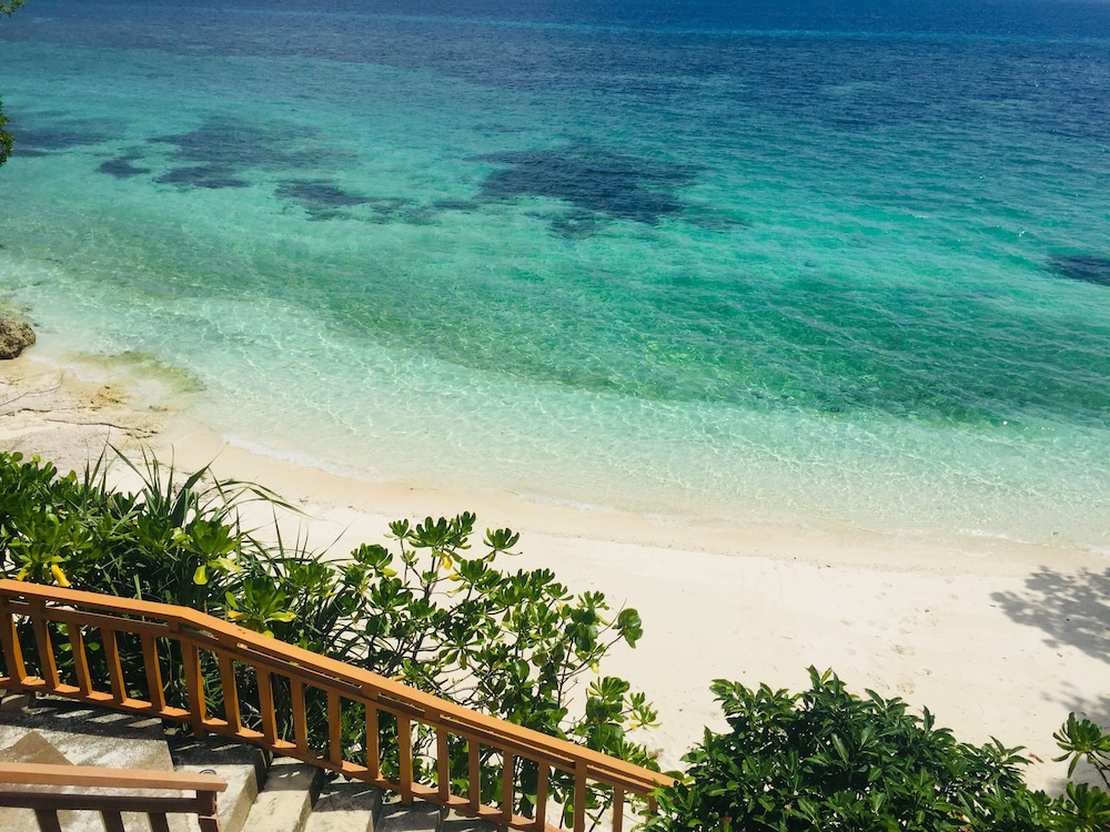 Parklane Bohol Resort and Spa 18/23