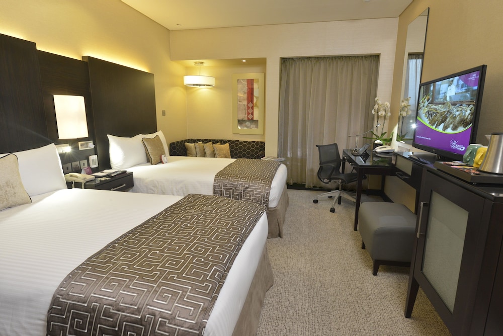 Crowne Plaza Bahrain 26/78