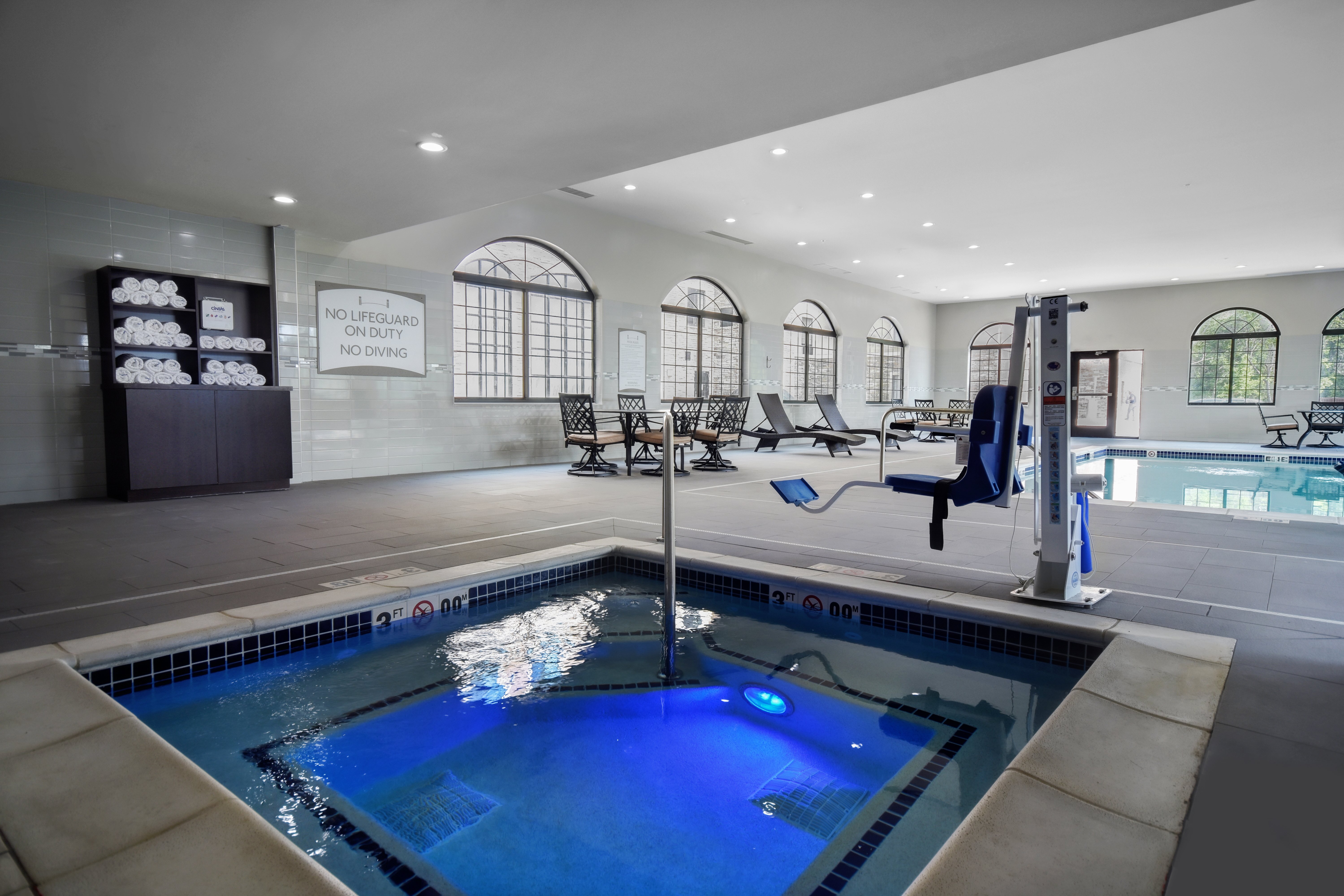Staybridge Suites Holland 28/64