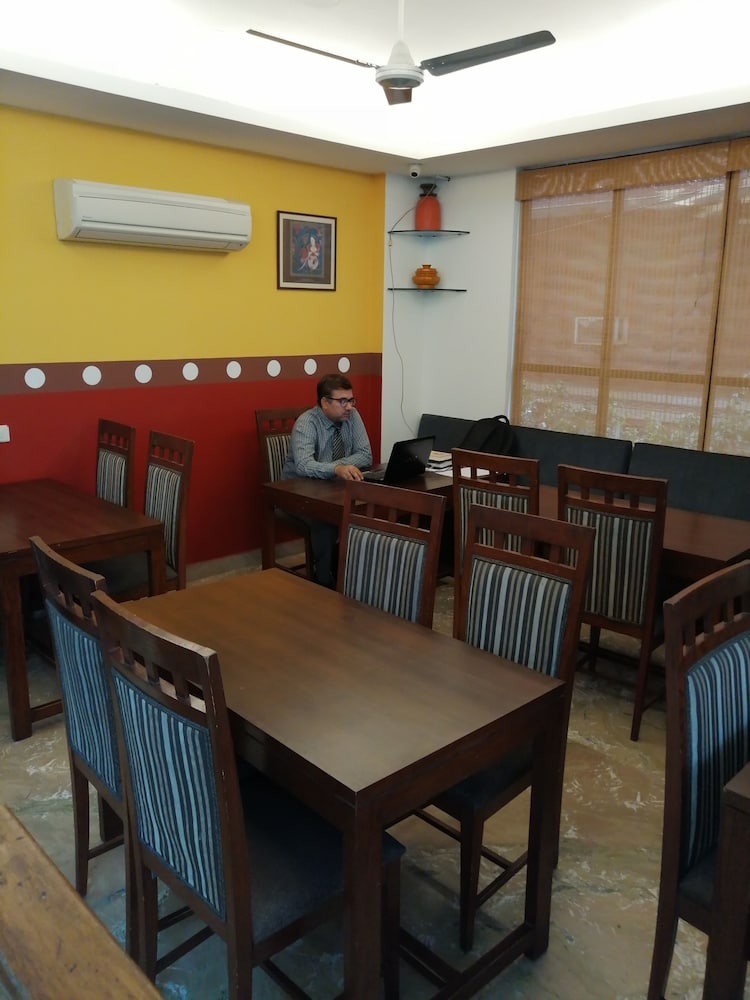 Hotel Inn Tawang 15/25