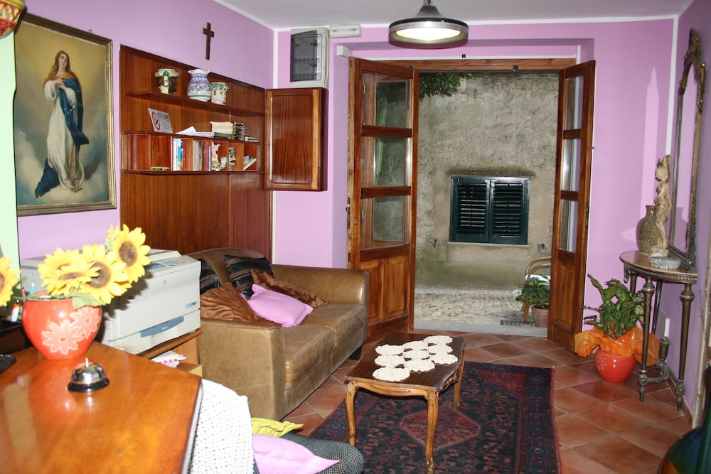 Edelweiss Hotel 43/65