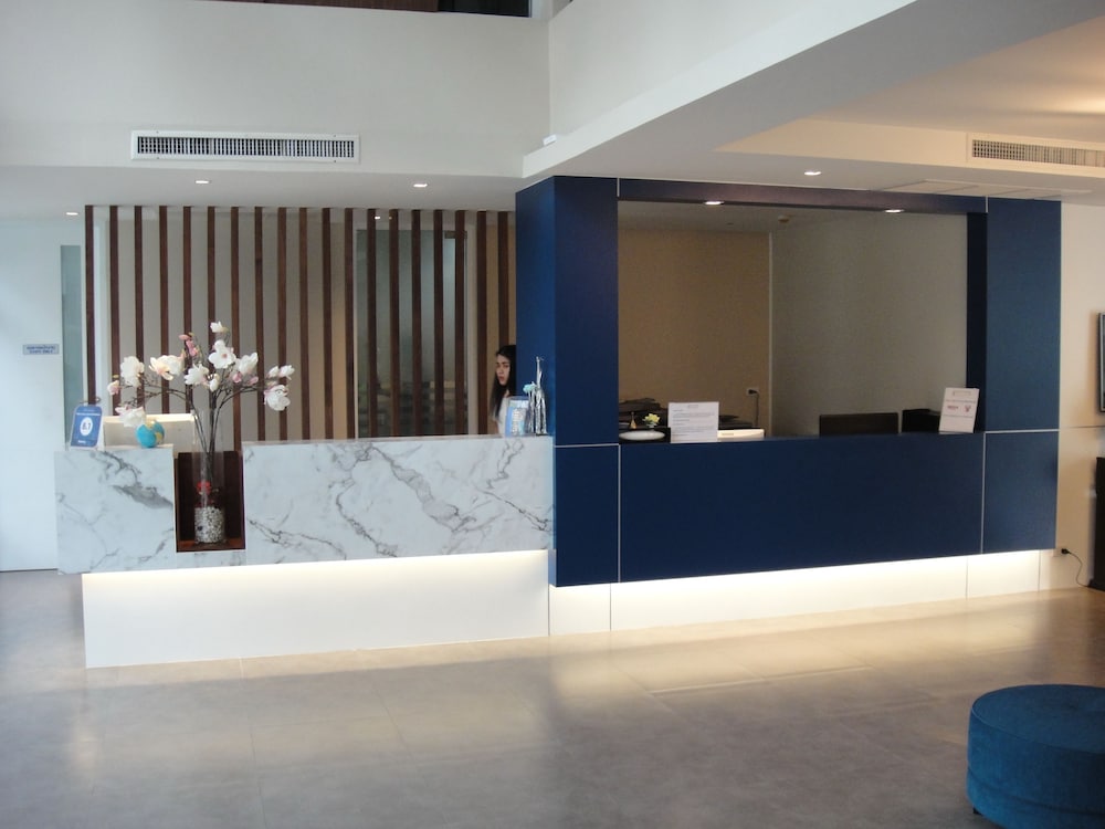 PAEVA LUXURY SERVICED RESIDENCE 6/48
