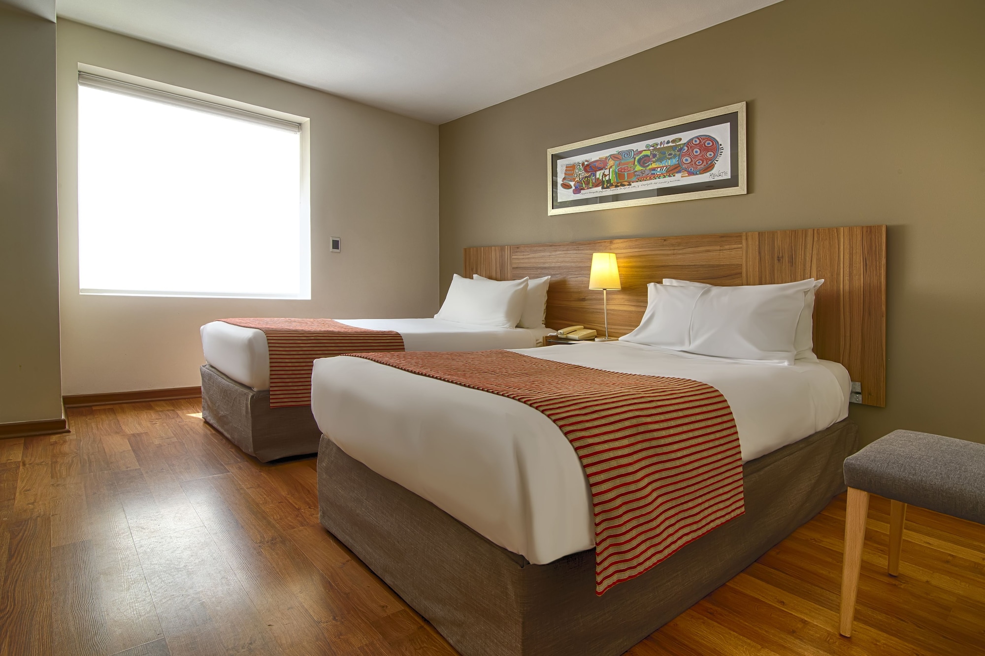 SUPERIOR, TWIN BEDS