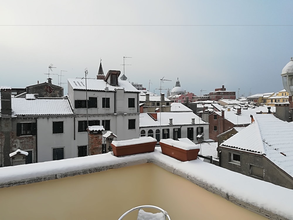 Antica Venezia 37/43