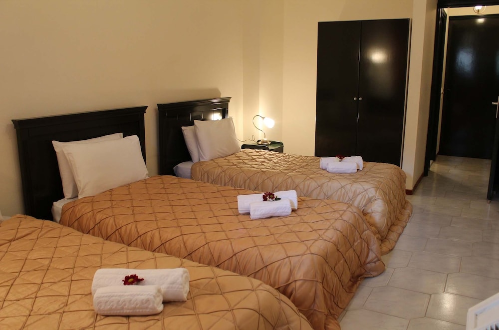 Famissi Eden Hotel 18/47