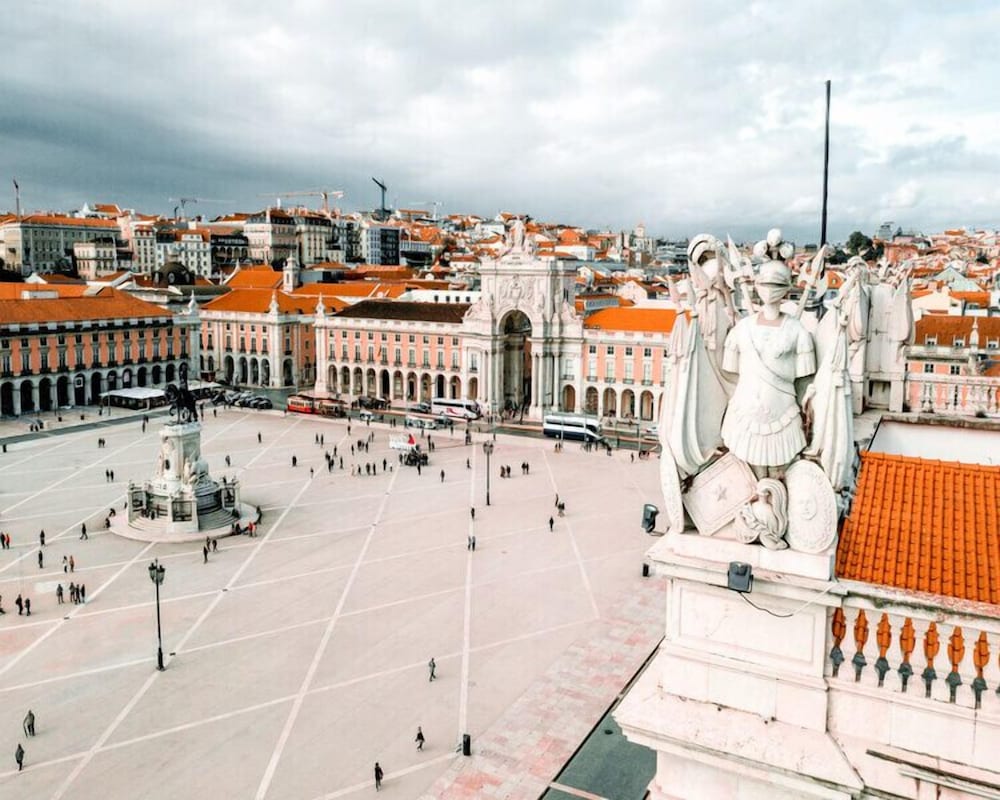 Lisbon Core Apartments In Bairro Alto Chiado 35/50