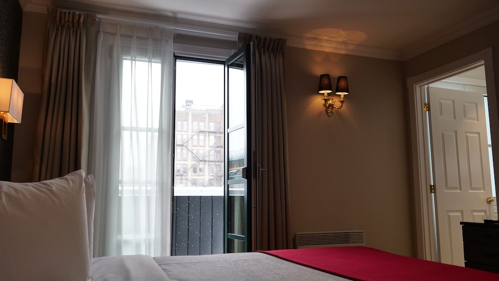 Auberge Bonaparte 37/60