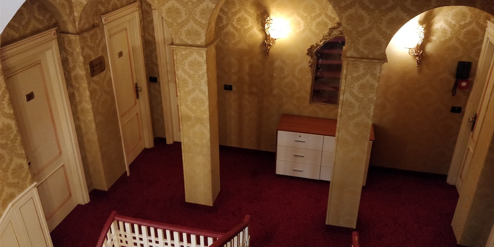 Hotel Villa Delle Palme 45/79