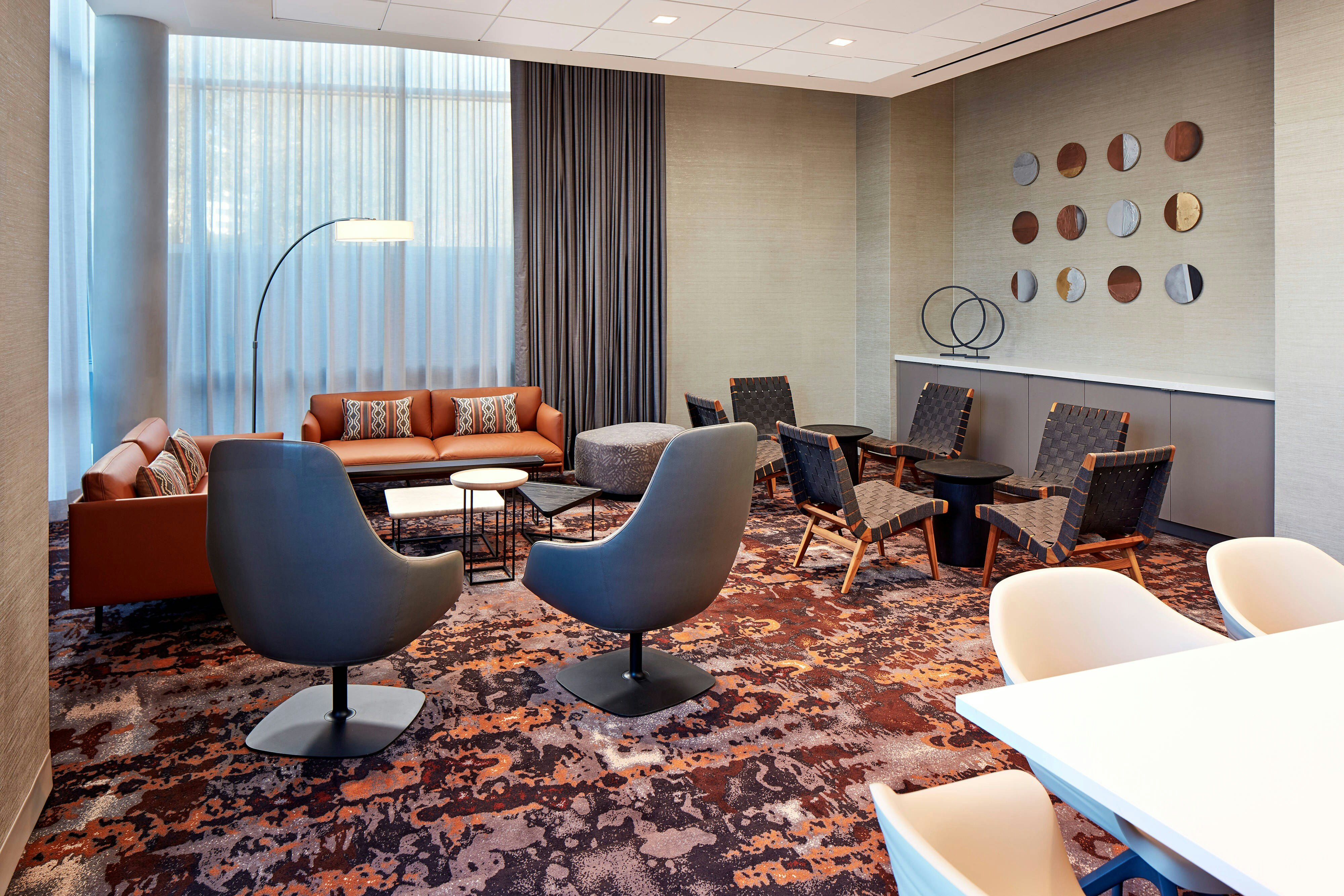 Ac Hotel By Marriott San Jose Santa Clara 64/67