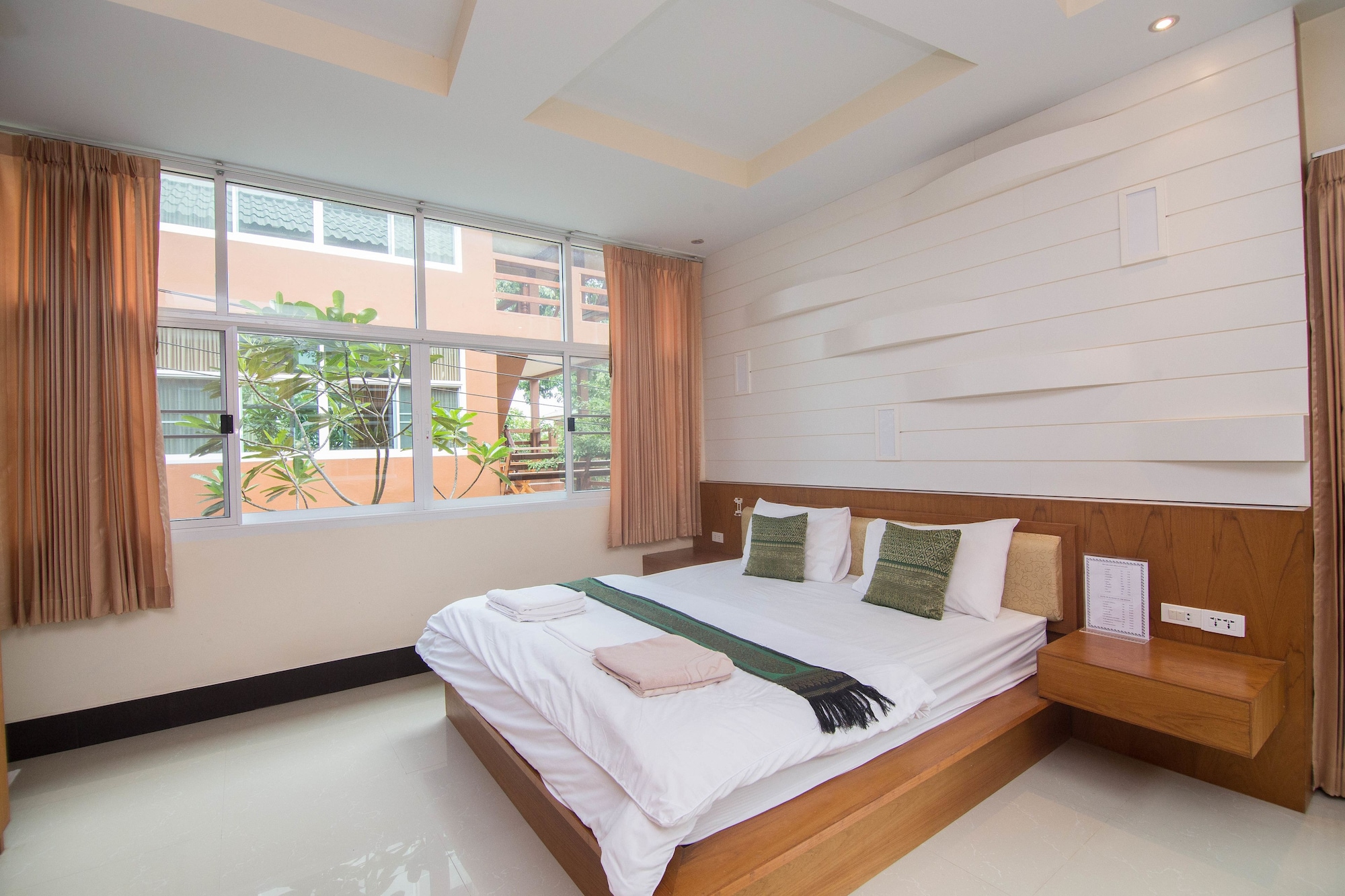 Family, Villa, Bungalow, King and Queen Bed, Two Story, Exterior Entrance