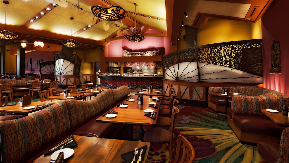 Disneys Polynesian Village Resort 36/50