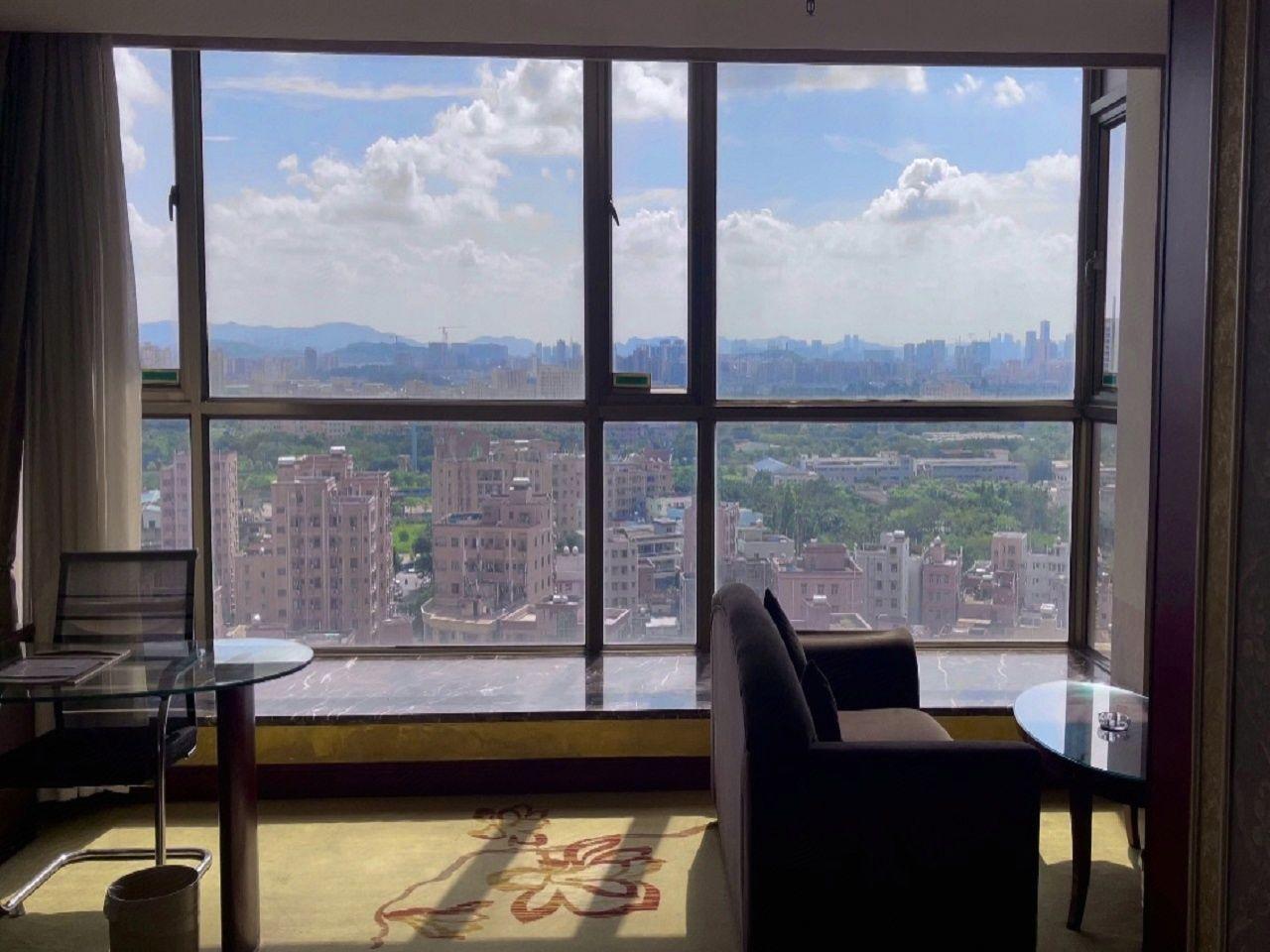 Vienna Hotel(Shenzhen Yanchuan Road Branch) 25/35