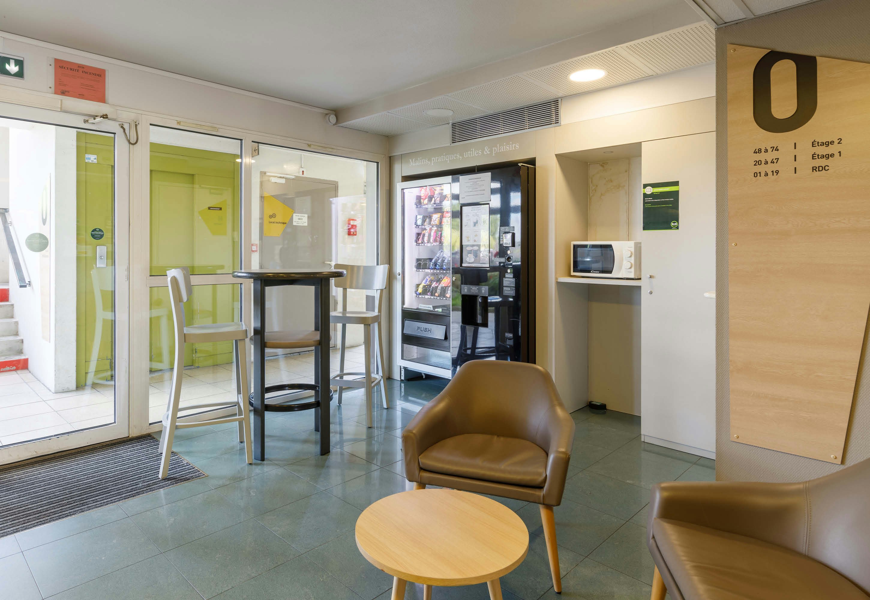 B&B HOTEL Moulins Toulon sur Allier 19/23