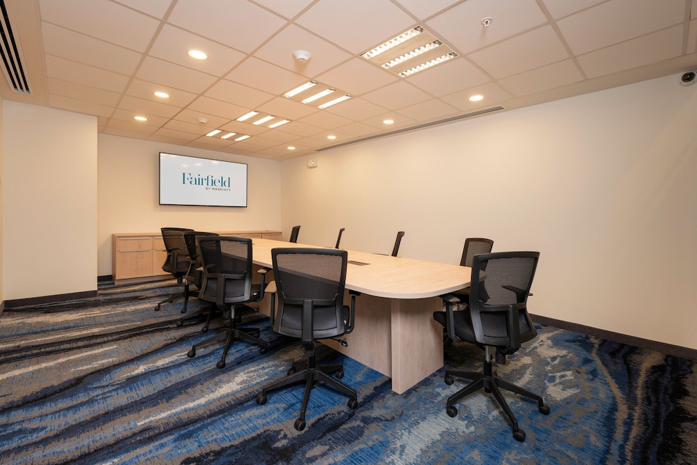 Fairfield Inn & Suites by Marriott San Luis Potosi 13/15