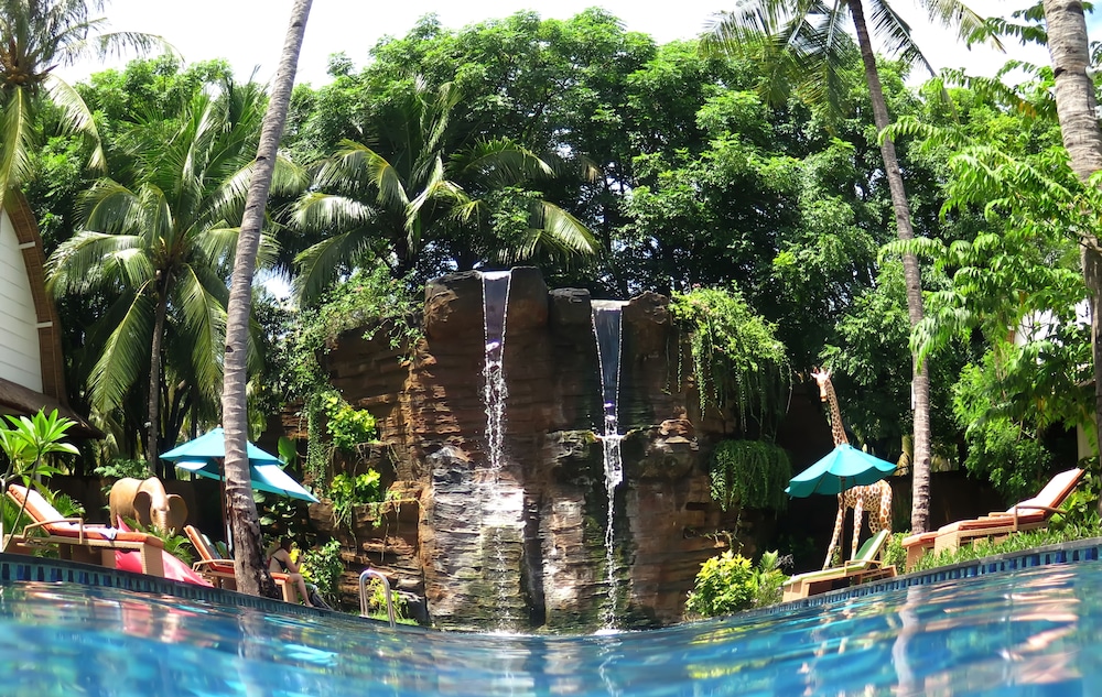 Jambuluwuk Oceano Resort Gili Trawangan in Gili Trawangan