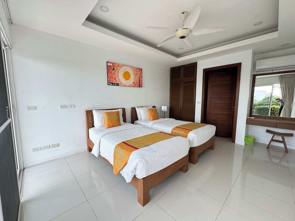 Horizon Villas 14/50