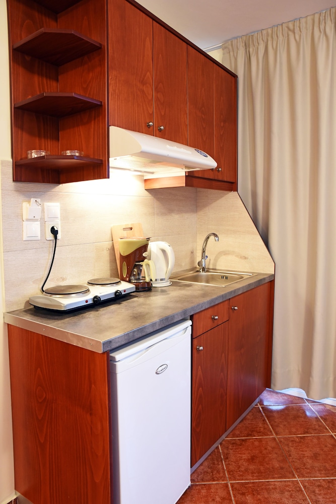 Iolkos Hotel 14/52