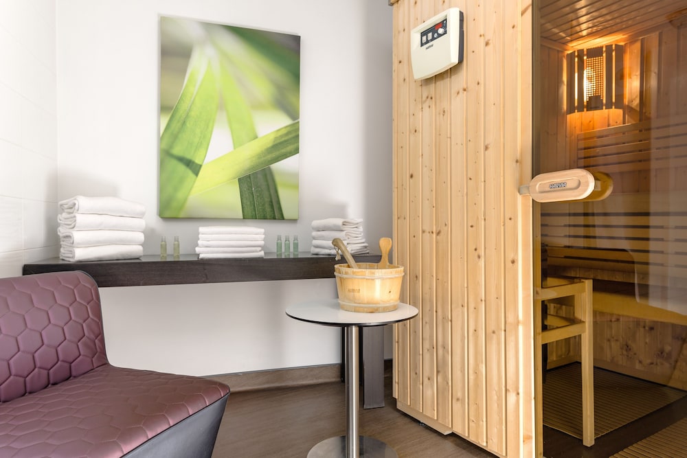HEVEA APPART HOTEL 34/50