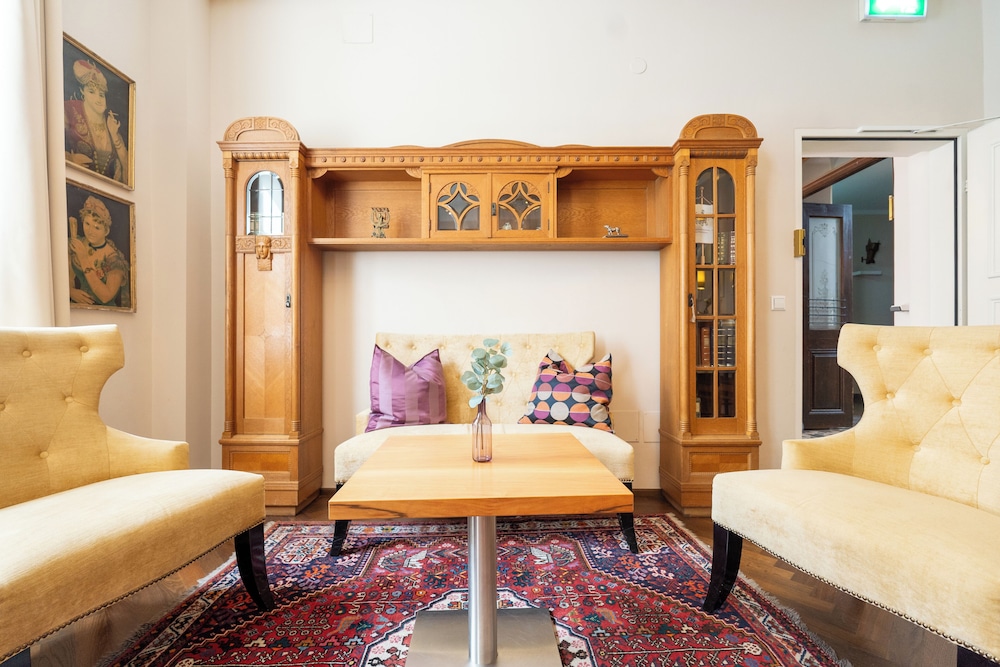 Jedermann Hotel 28/50