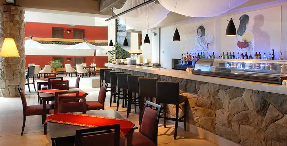 Cacique Inacayal Lake & Spa Hotel 39/50