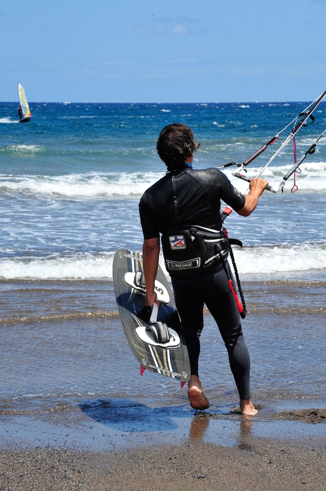 Playa Surf CBbC Hotel 25/34