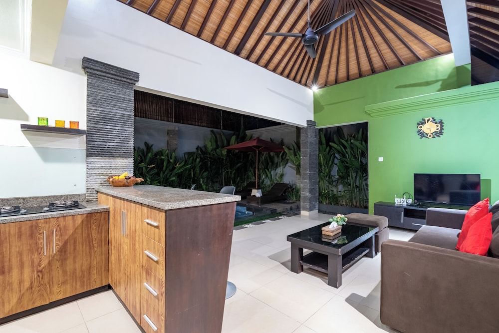 De' Bharata Bali Villas Seminyak 8/50