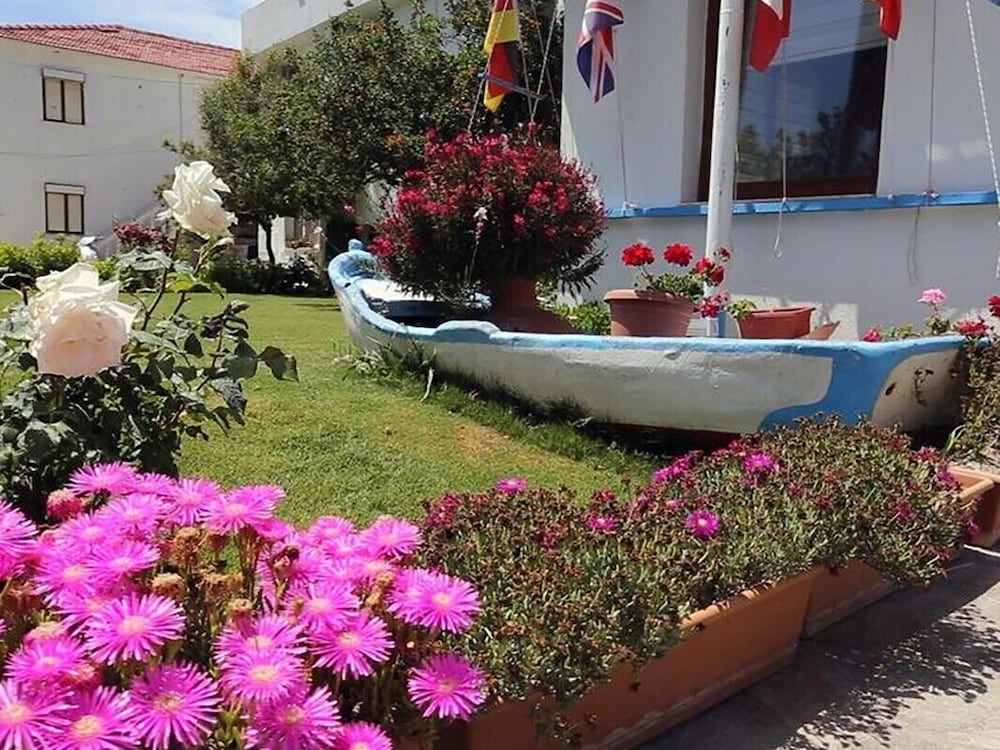 Rota Otel Karaburun 23/34