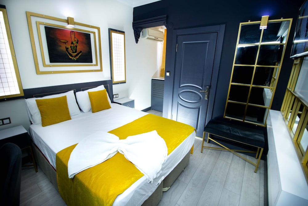 STANDARD, SINGLE, DOUBLE BED