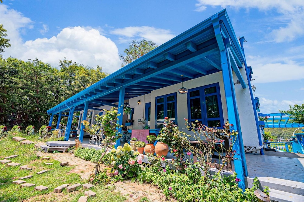 Ganghwa Picnic Pension 40/50