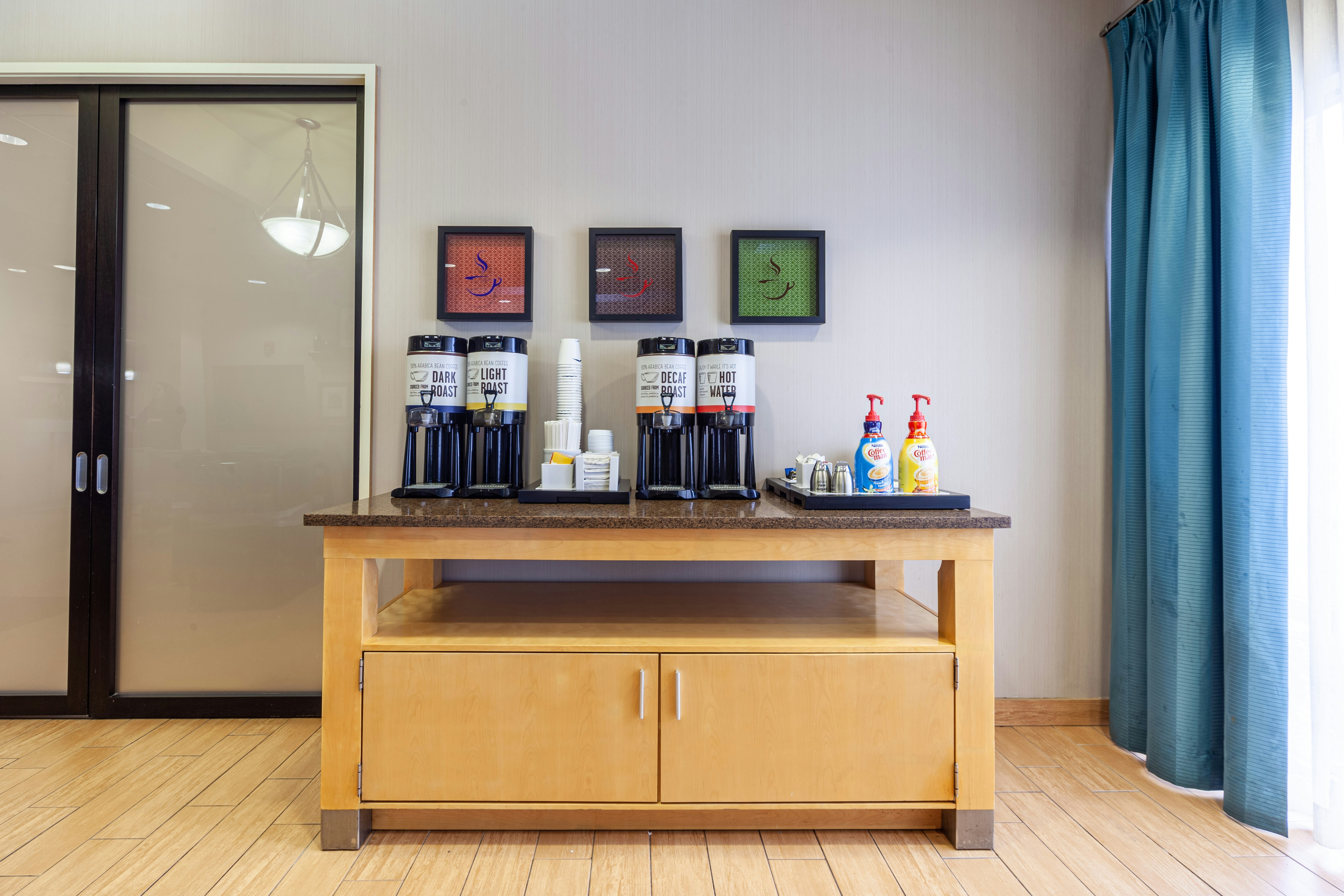 Hampton Inn Martinsburg South-Inwood 12/75