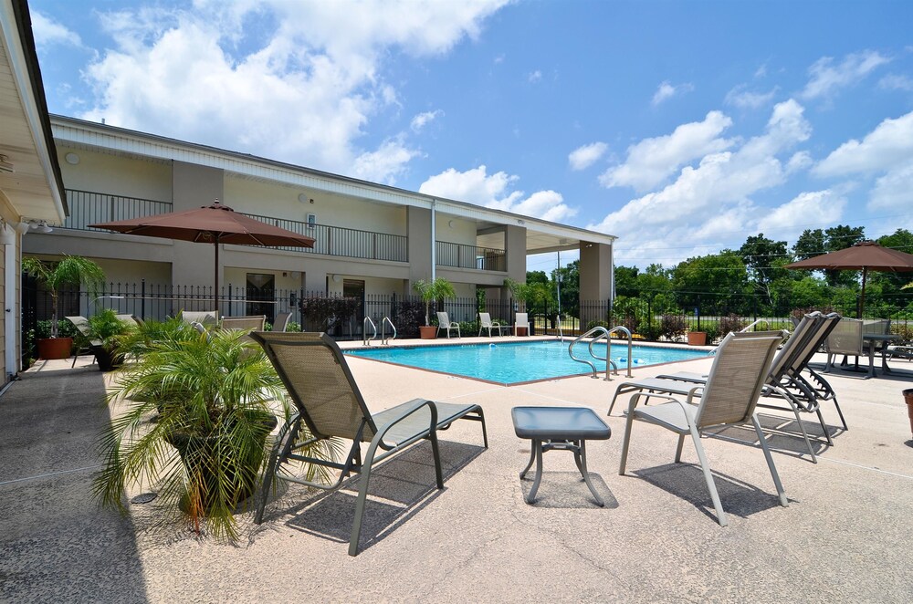 Motel6 Luling, LA in LULING - LA