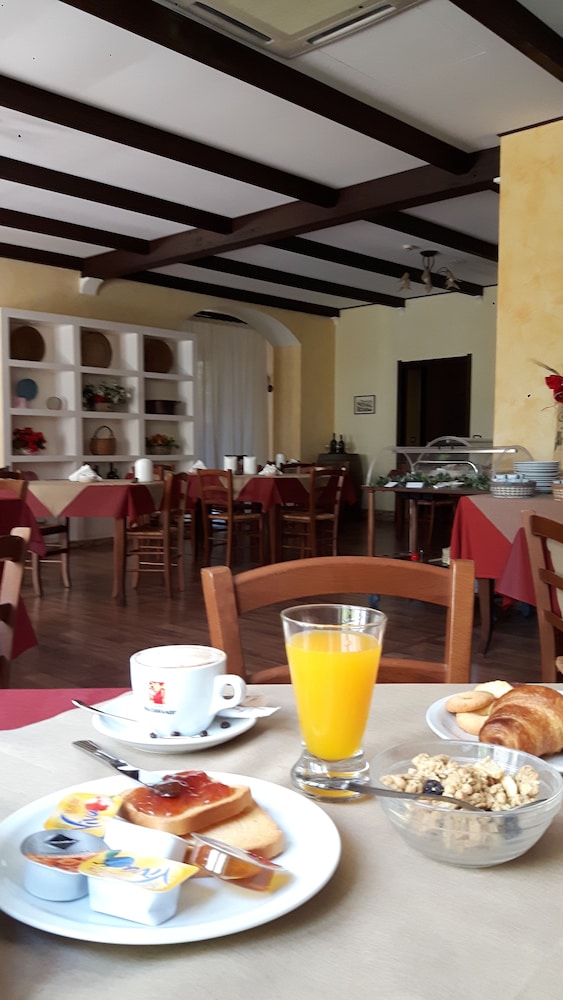 ALGHERO CITY HOTEL(FORMERLY Hotel Barcellona) 26/42