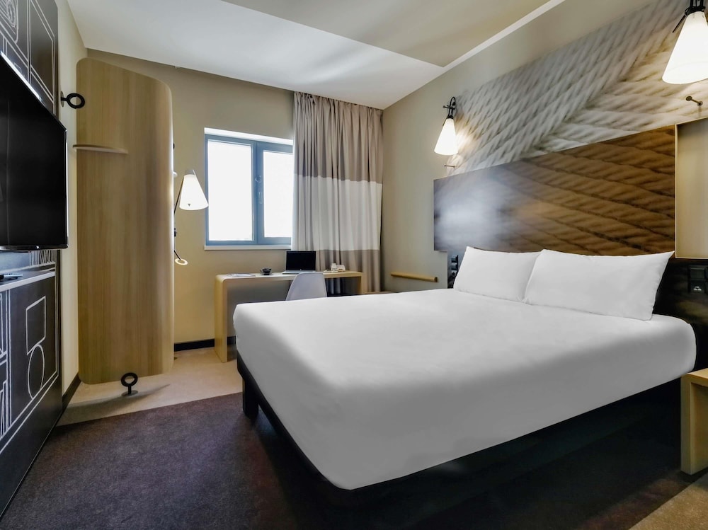 ibis Aktobe Hotel 13/50