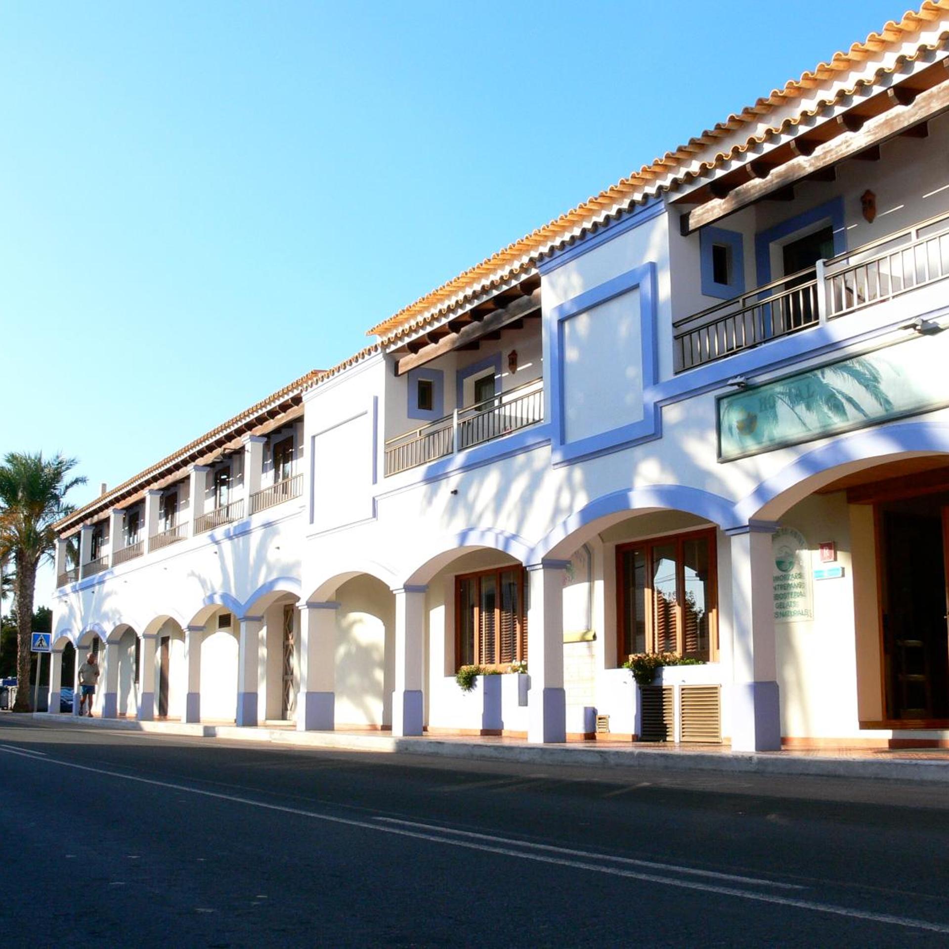 HOSTAL LA SAVINA 1/58