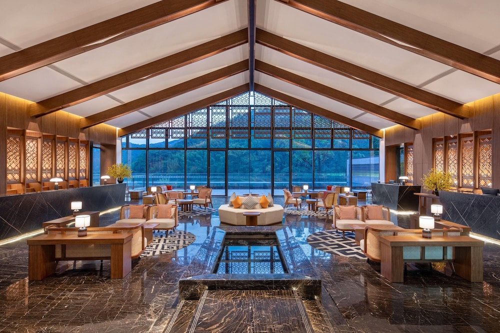 Wyndham Qingyuan Lianzhou Hot Spring Resort 17/24