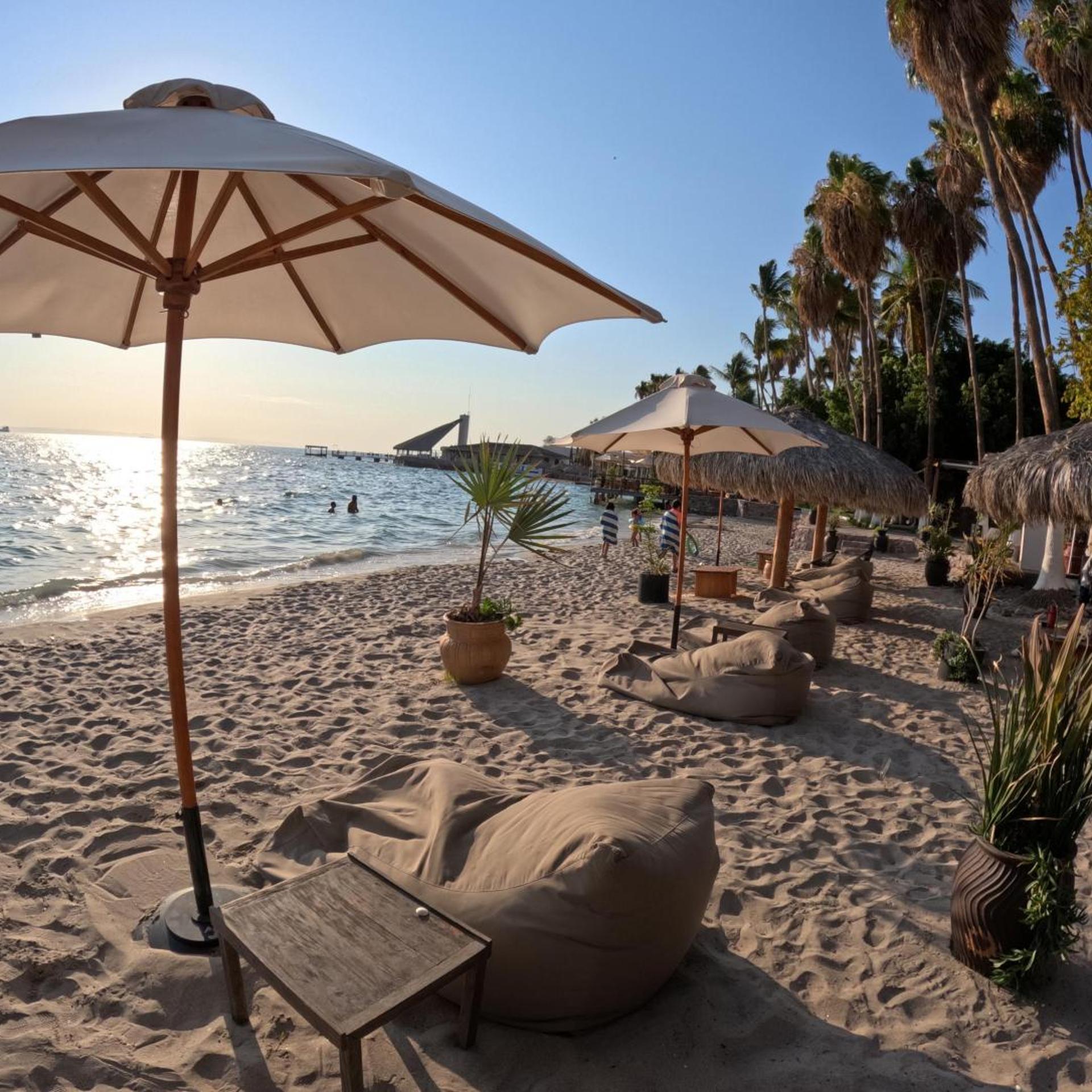 La Concha Beach Hotel & Club 42/50