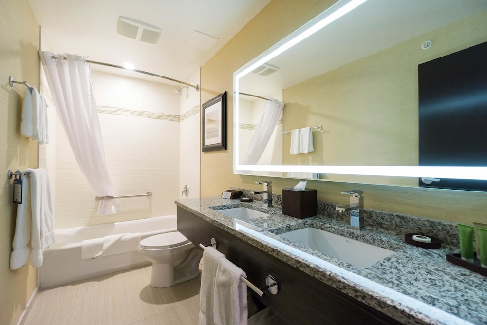 Best Western Plus Drayton Valley All Suites 17/41