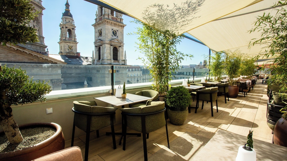 Radisson Collection Hotel, Basilica Budapest 21/44