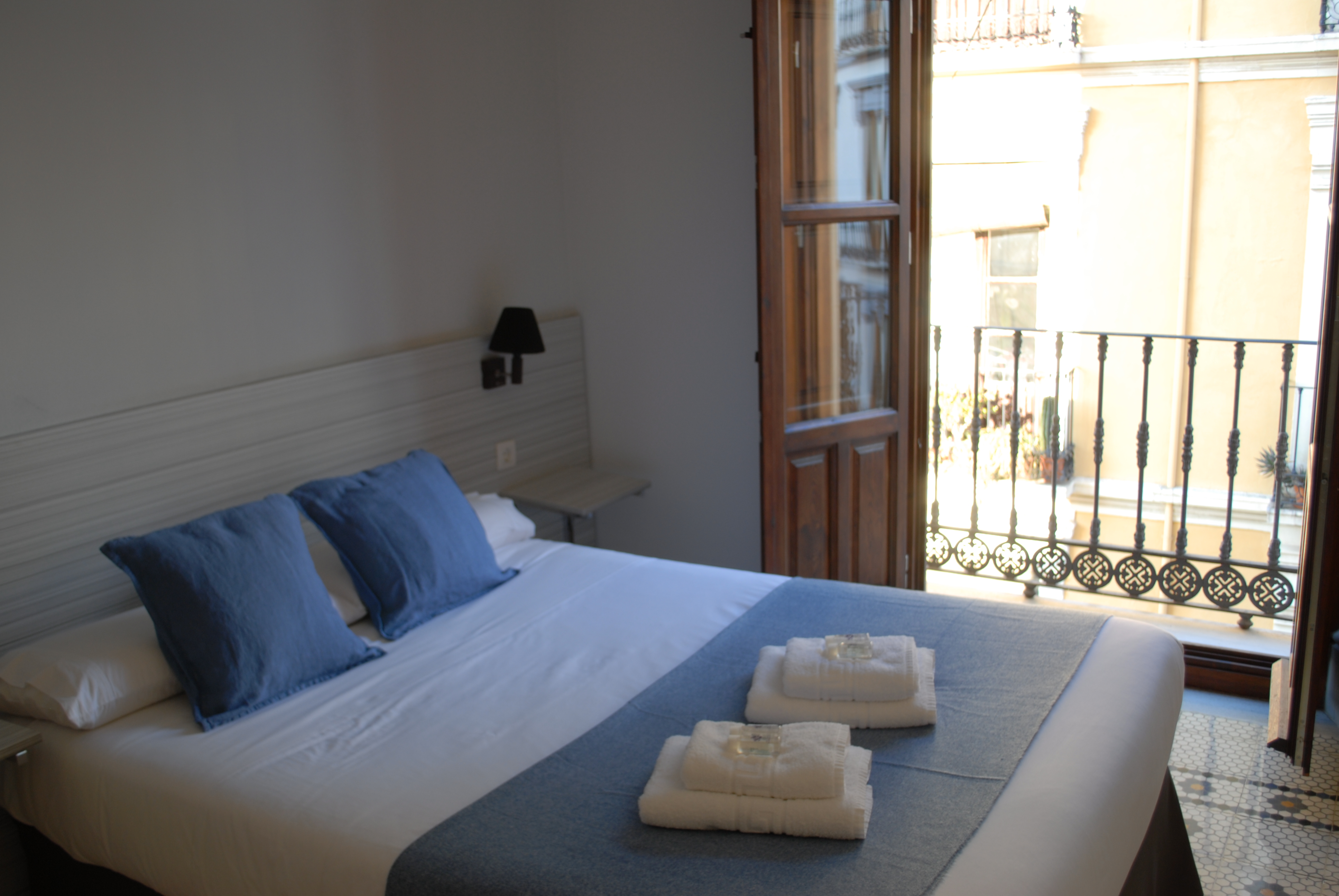 Standard, Double or Twin Bed