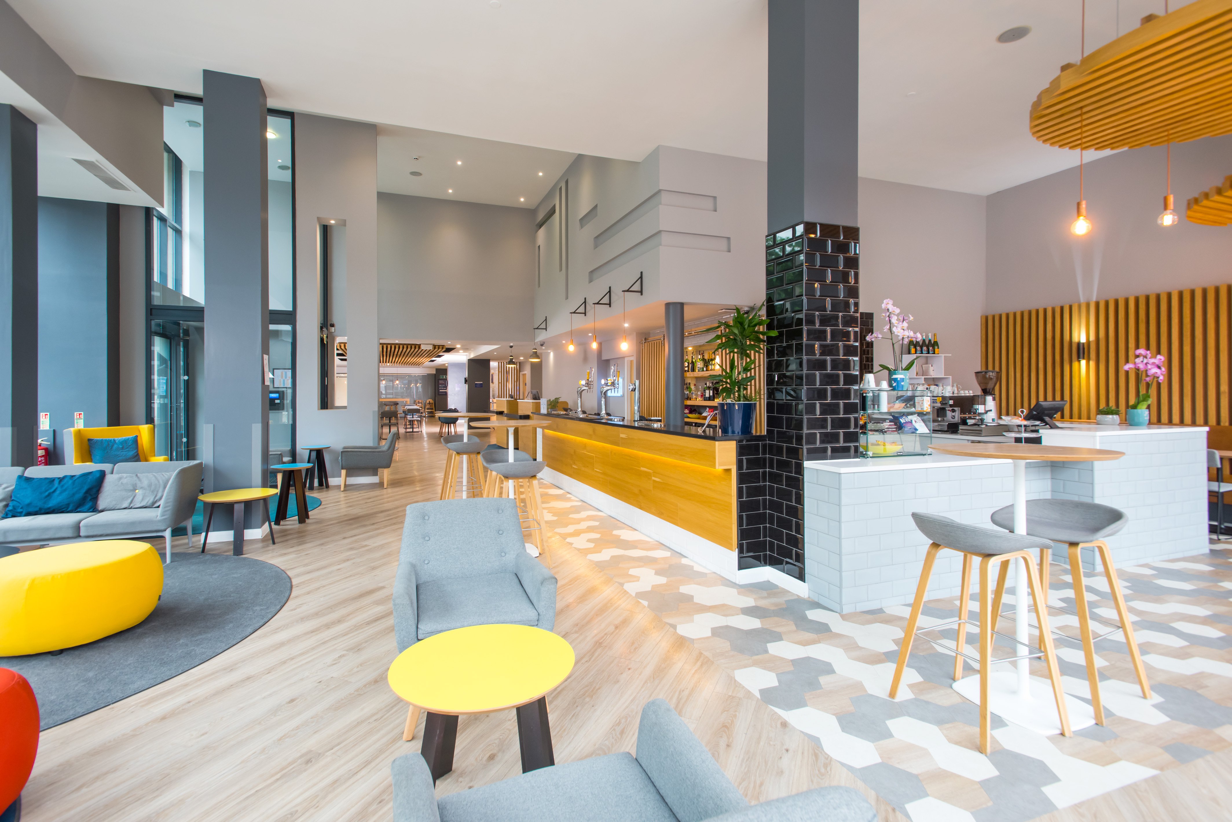 Holiday Inn Express Leeds City Centre Armouries 59/60